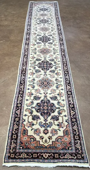 New Ivory India Indo Persian Runner