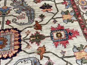 New Ivory Afghanistan Aryana Modern Tribal 4' X 6'